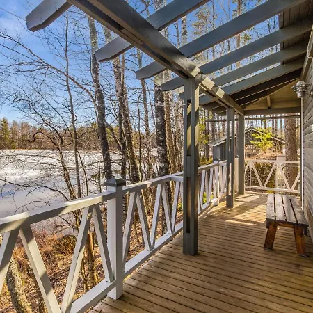 Holiday home Holiday Juniperus Pertunmaa